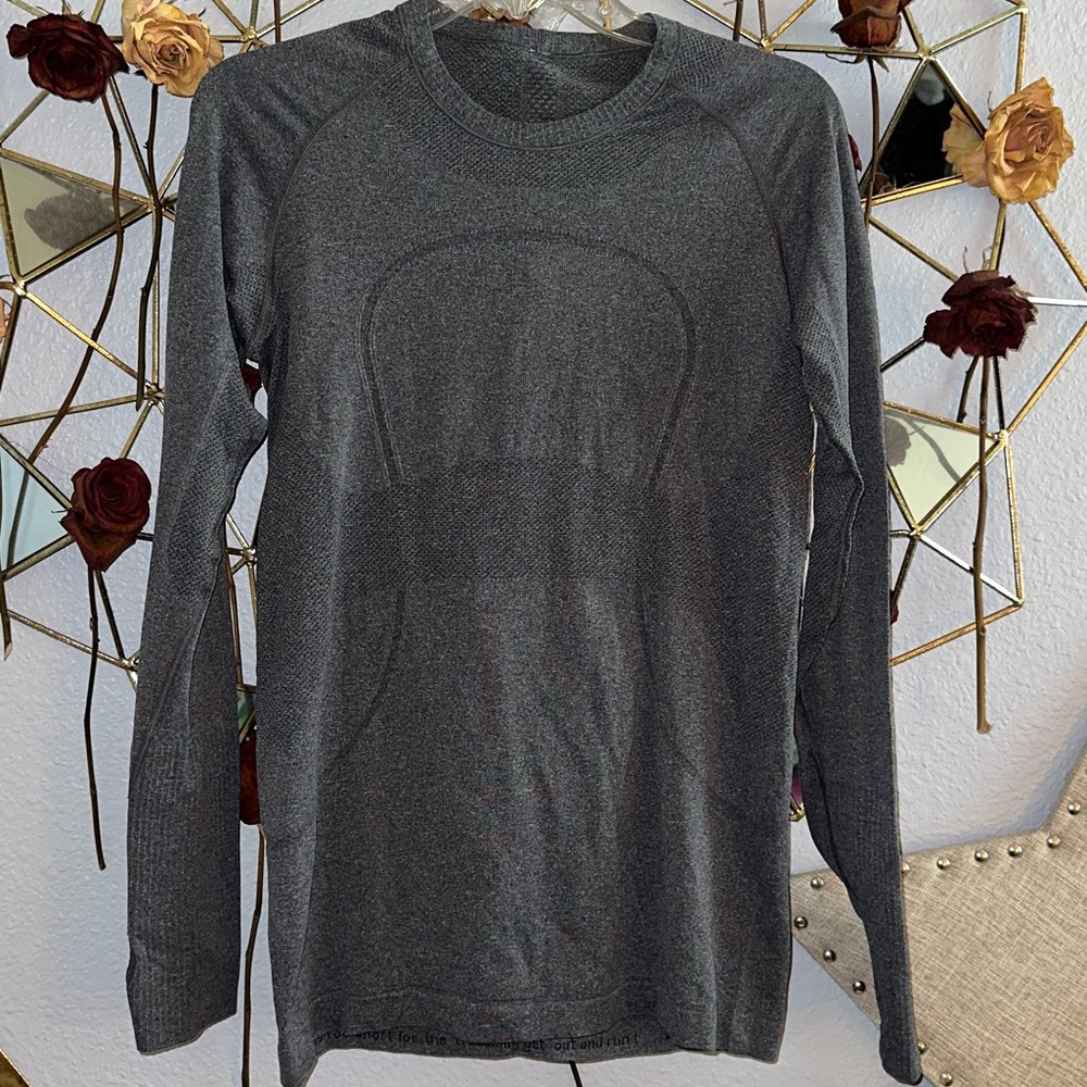 Lululemon swiftly tech long sleeve